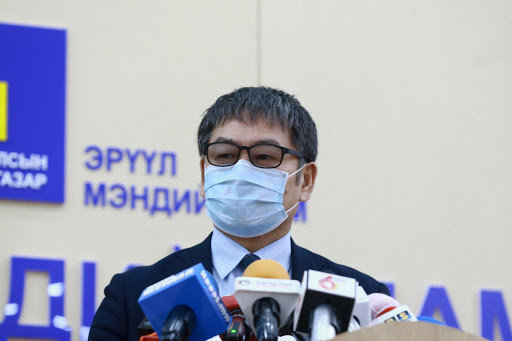 ЭМЯ: АНУ-аас ирсэн нэг иргэнээс коронавирус илэрч, батлагдсан тохиолдол 216 боллоо